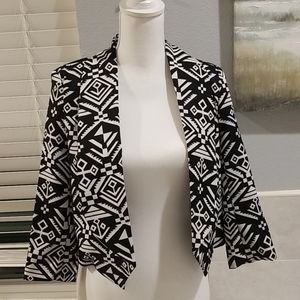 Never worn Umgee blazer.